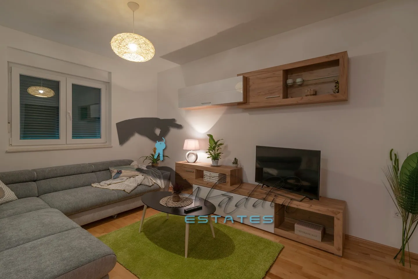 okrug gornji, prvorazredni dvosobni stan s lijepim pogledom na more, 80 m2 - slika 6