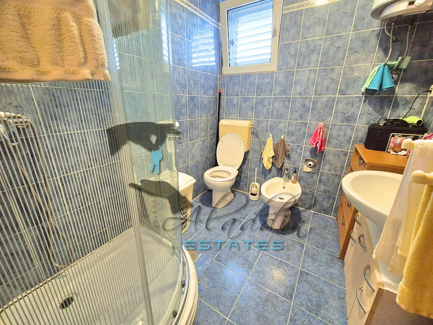 bilice, krasna stambena zgrada sa 6 jedinica u drugom redu do mora, 461 m2 - slika 35