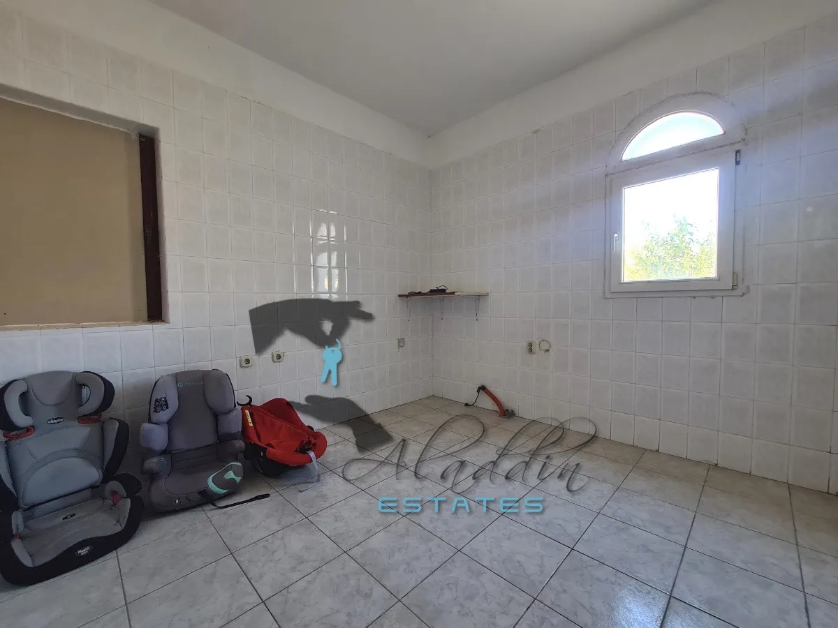 pakoštane, stambeno-poslovna zgrada u samom centru naselja, 620 m2 - slika 16