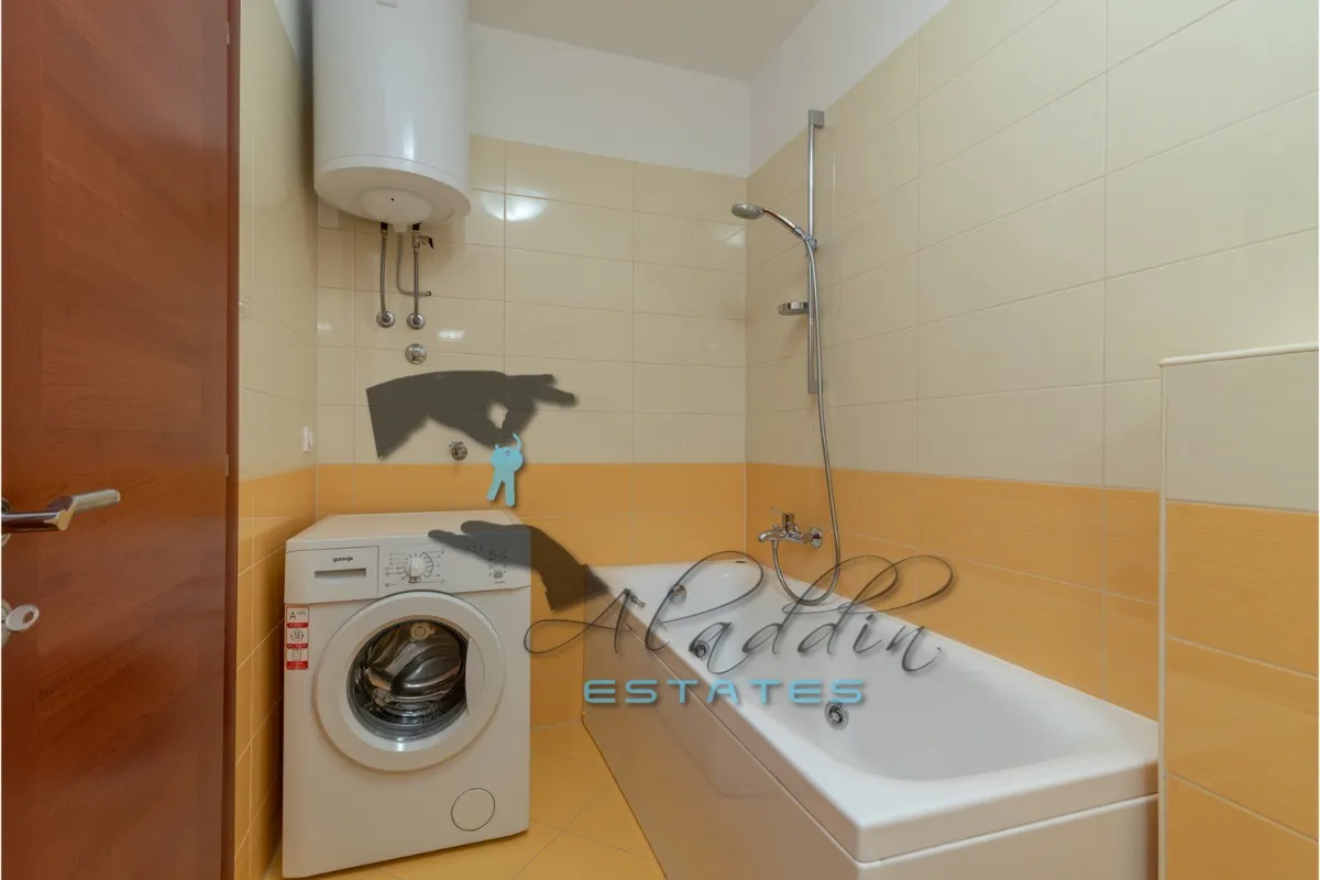 okrug gornji, prvorazredni dvosobni stan s lijepim pogledom na more, 80 m2 - slika 13
