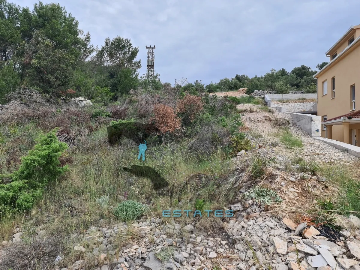 vinišće, lijepa i povoljna građevinska čestica, 514 m2 - slika 2