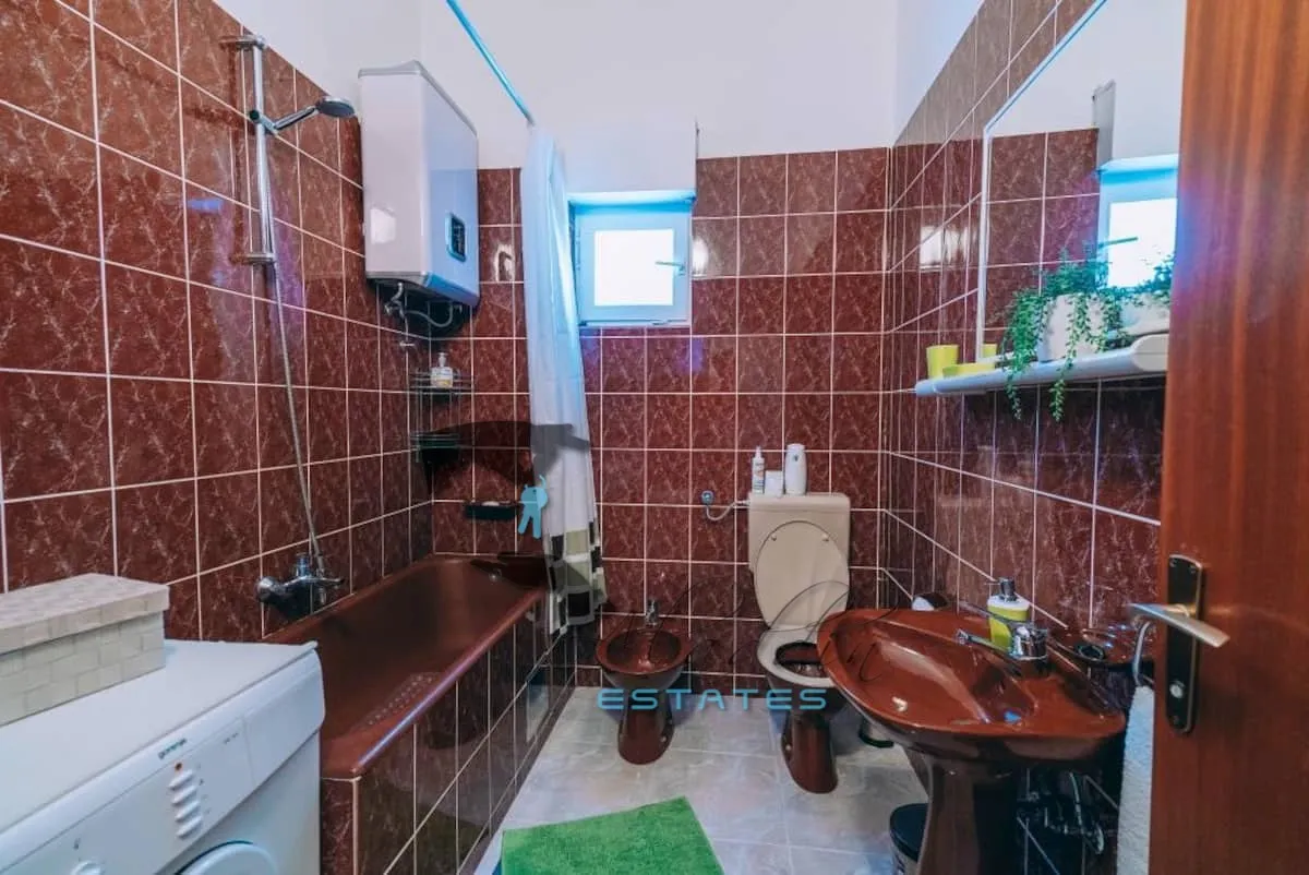 imotski, raskošna vila s bazenom i prekrasnim pogledom, 250 m2 - slika 7