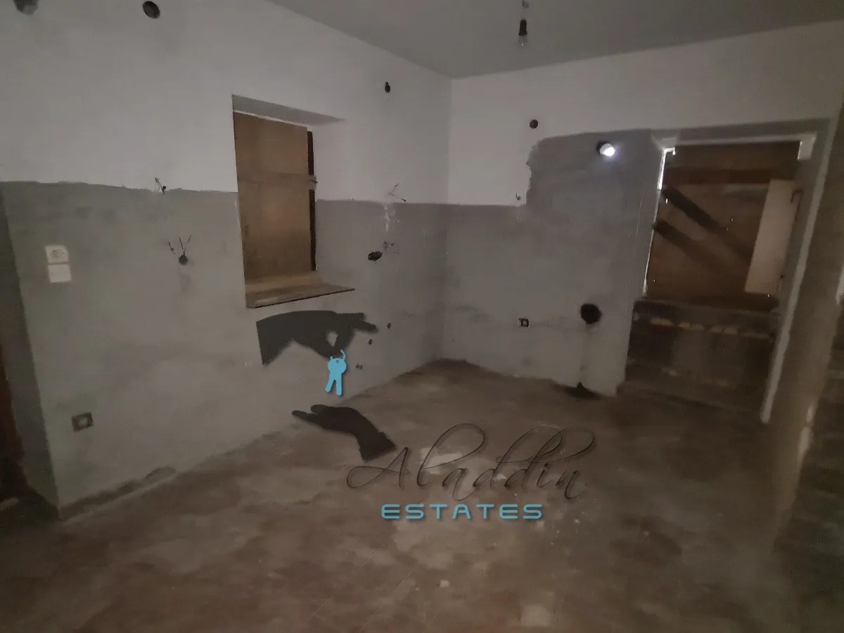 sutivan, raskošna tradicionalna vila u prvom redu do mora, za adaptaciju, 248 m2 - slika 11