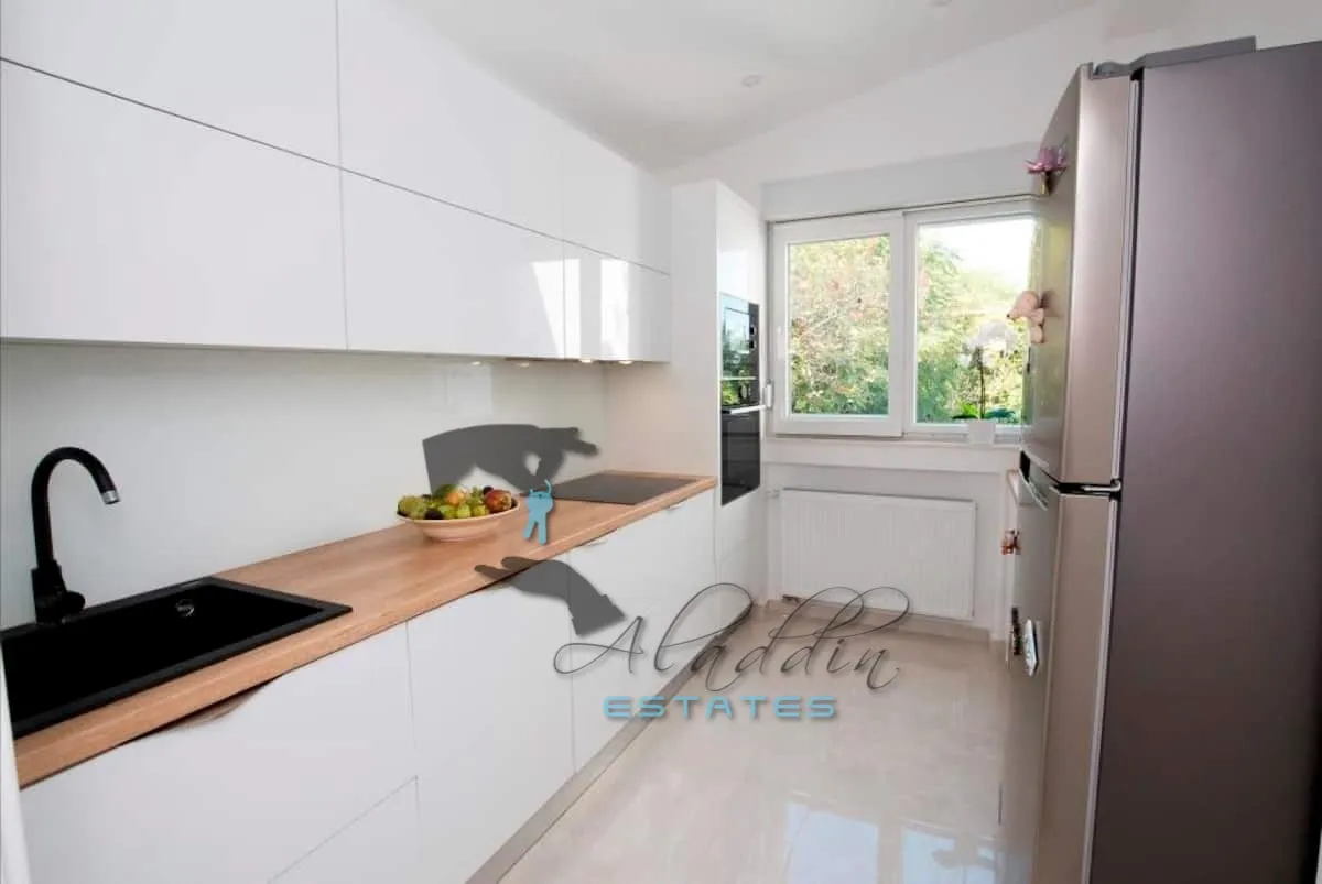imotski, raskošna vila s bazenom i prekrasnim pogledom, 250 m2 - slika 27