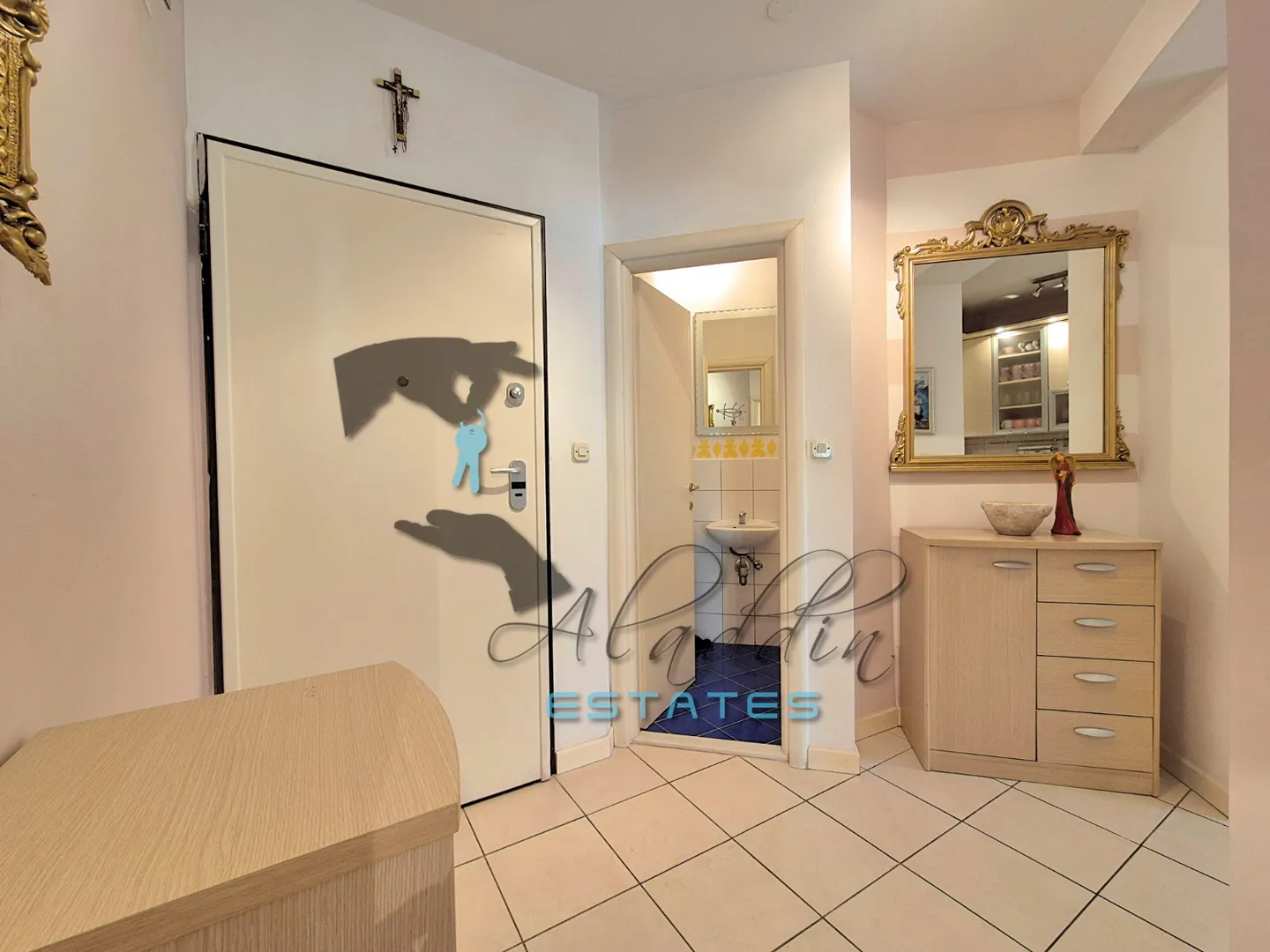 trogir, odličan dvosobni stan s pogledom na more, 69 m2 - slika 13