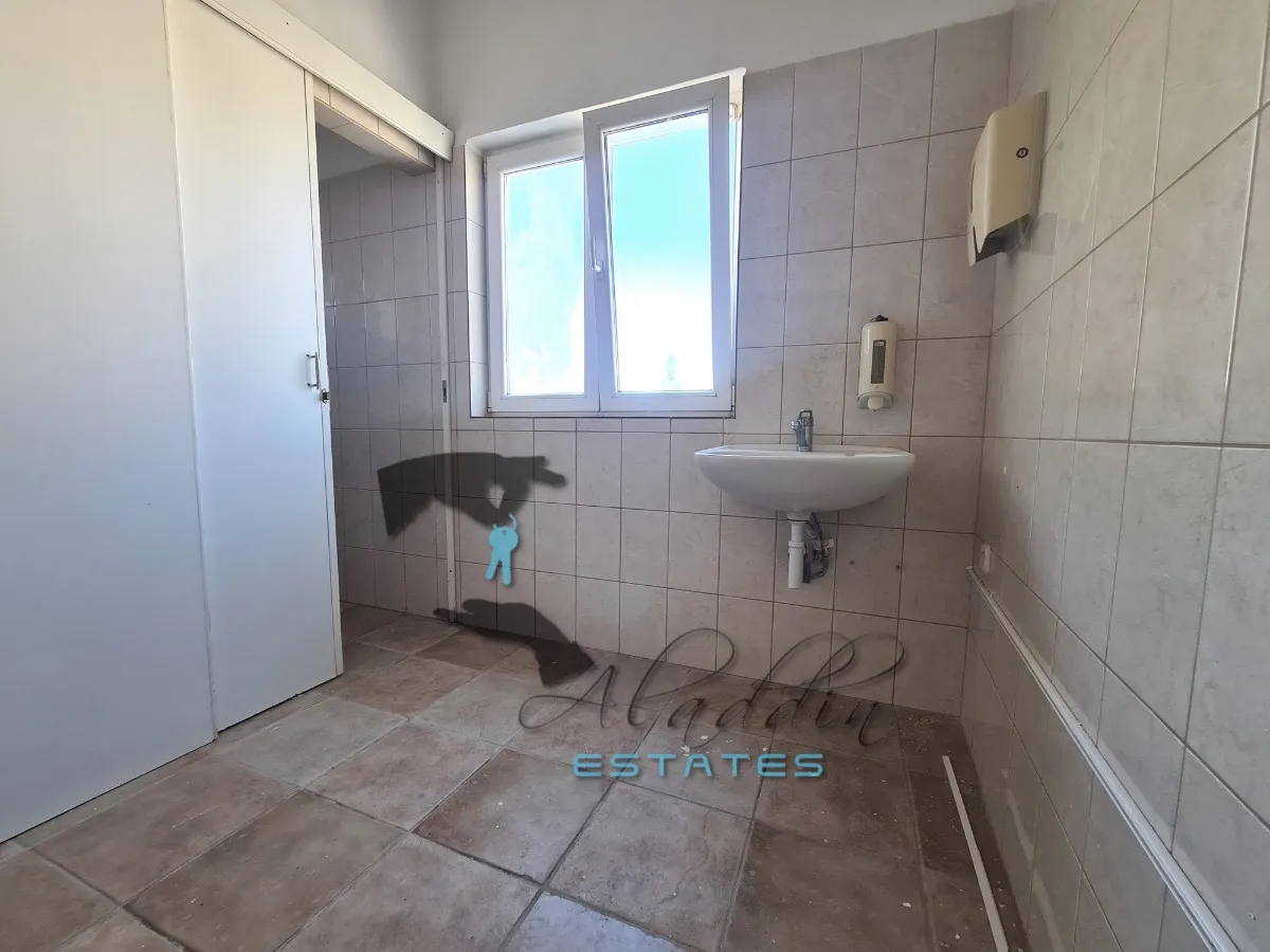 pakoštane, stambeno-poslovna zgrada u samom centru naselja, 620 m2 - slika 17