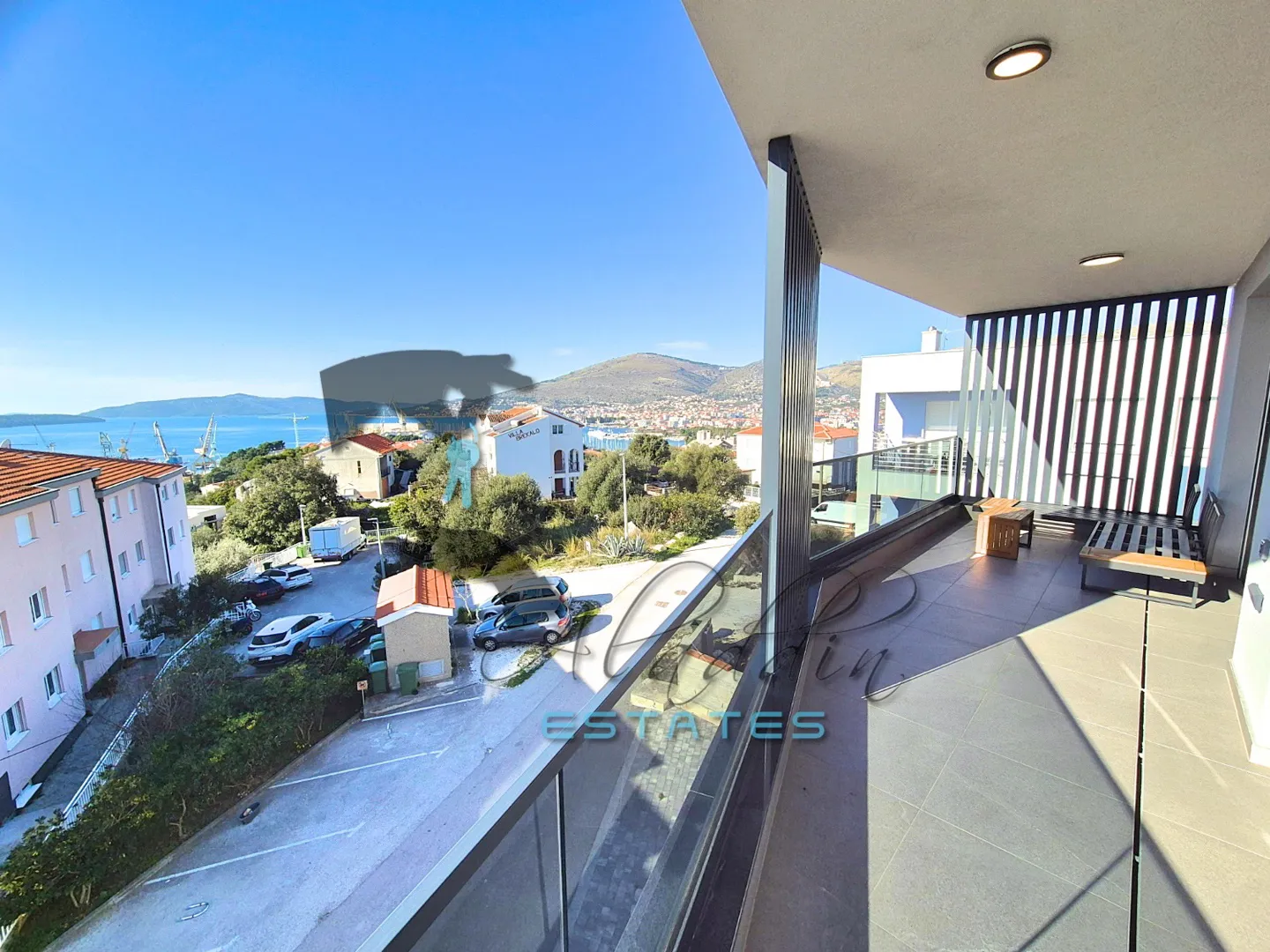 trogir, vrhunski penthouse stan sa spektakularnim pogledom, 105 m2 - slika 13