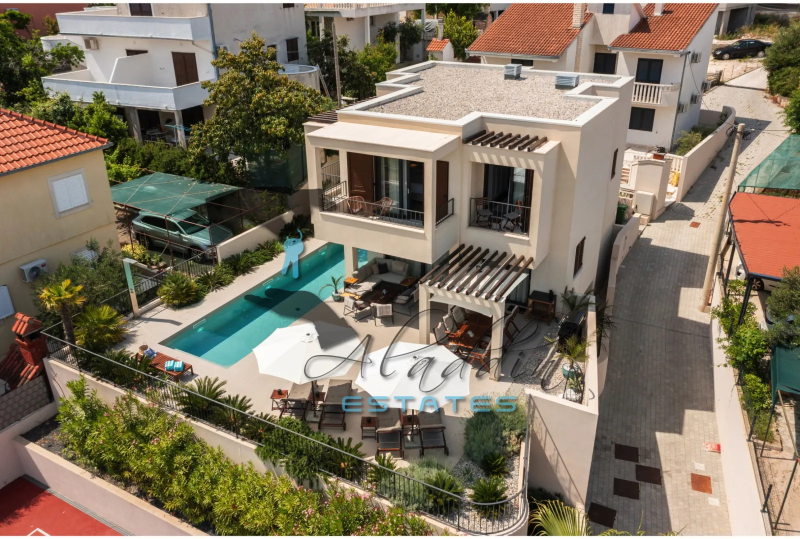 Okrug Gornji, prekrasna vila u novogradnji drugi red do mora, 233 m2 - Okrug Gornji, Okrug