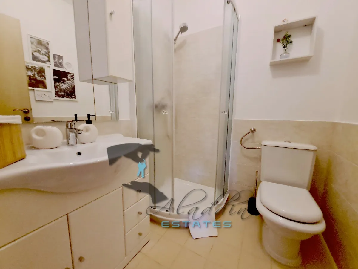 kaštel štafilić, neodoljiva vila s velikim bazenom i pogledom na more, 282 m2 - slika 17