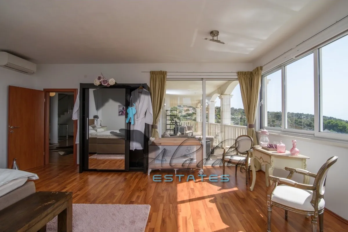 sevid, spektakularna moderna vila s prekrasnim pogledom na more, 492 m2 - slika 9