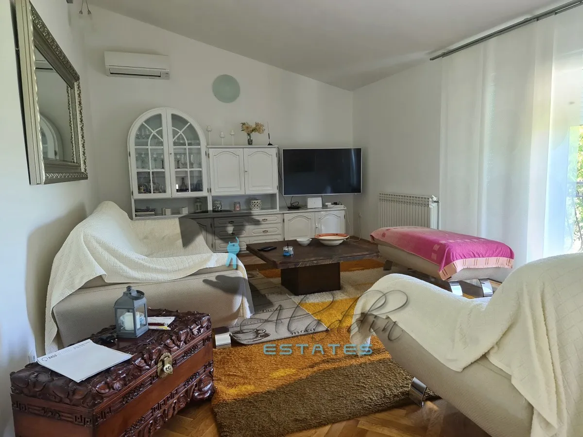 imotski, raskošna vila s bazenom i prekrasnim pogledom, 250 m2 - slika 18