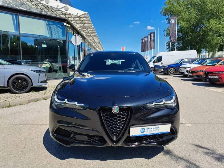 alfa romeo stelvio sprint 2,2 210 ks q4 - slika 8