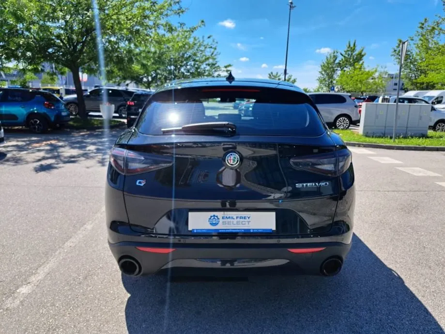 alfa romeo stelvio sprint 2,2 210 ks q4 - slika 4