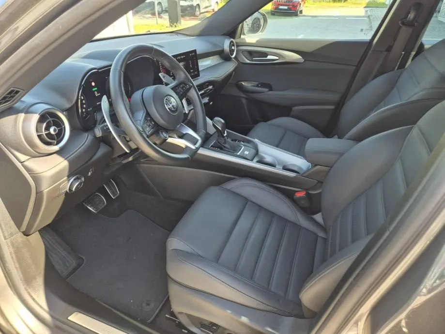 alfa romeo tonale 1,5 160 mhev veloce - slika 9