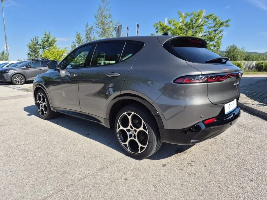 alfa romeo tonale 1,5 160 mhev veloce - slika 7