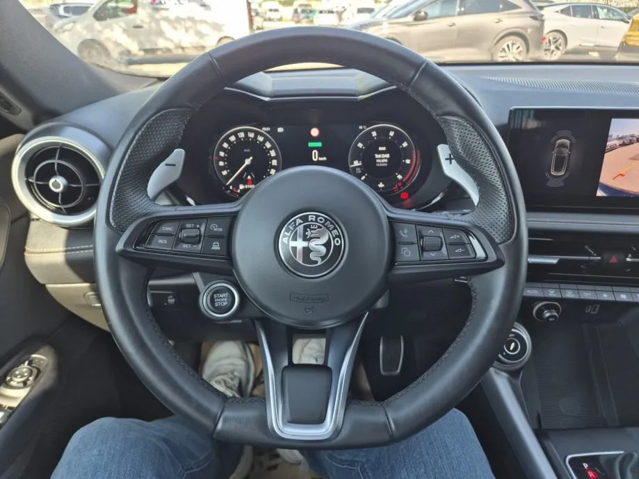 alfa romeo tonale 1,5 160 mhev veloce - slika 16