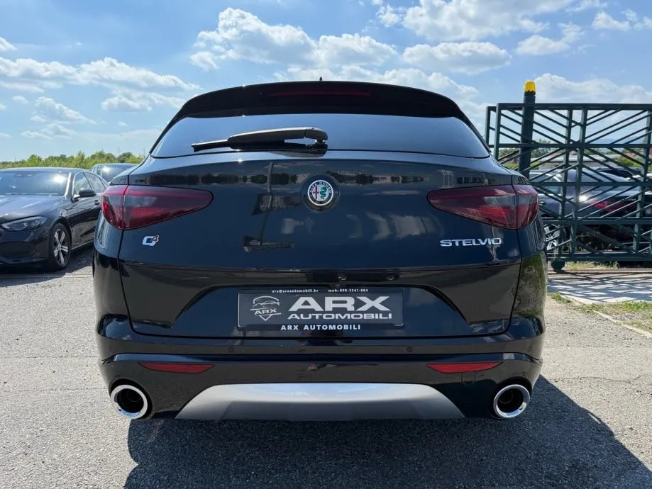 alfa stelvio 2.2 jtd q4 automatik °navi°kamera°koža°leasing bez učešća - slika 7
