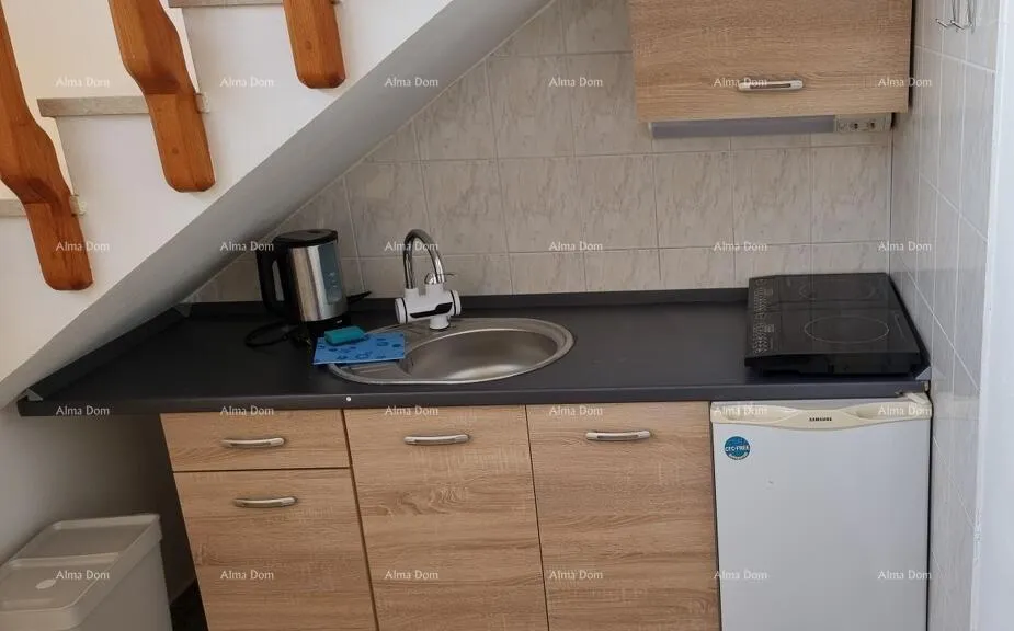 stan buje. prodaje se stan u kaštelu, površine 85 m² - slika 7