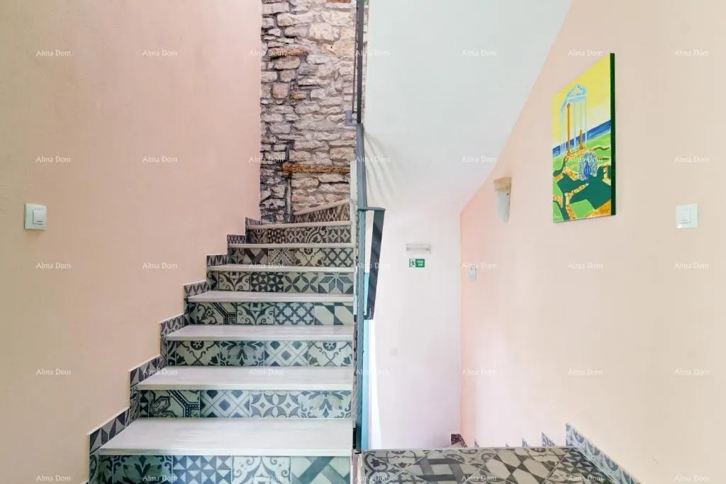 poslovni prostor prodaja- obiteljski hotel u srcu stare jezgre ribarskog grada, fažana! 100 m od mora! - slika 13