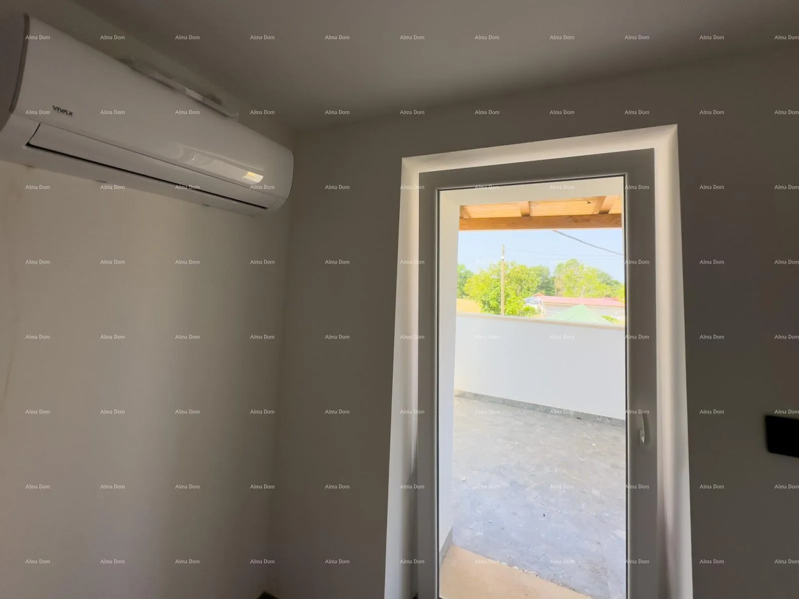 kuća prodajemo renoviranu istarsku kamenu kuću u okolici žminja! - slika 10