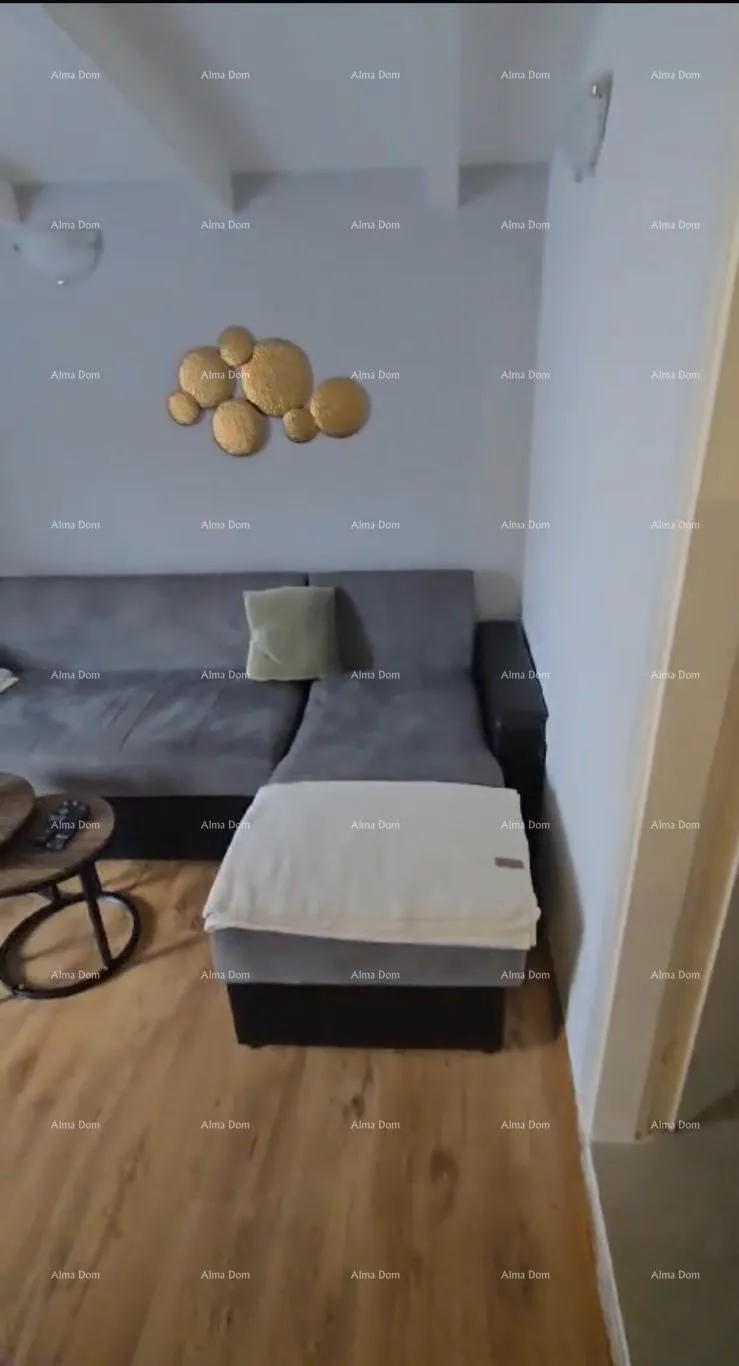 stan prodaje se stan 83 m² – pula, centar - slika 2