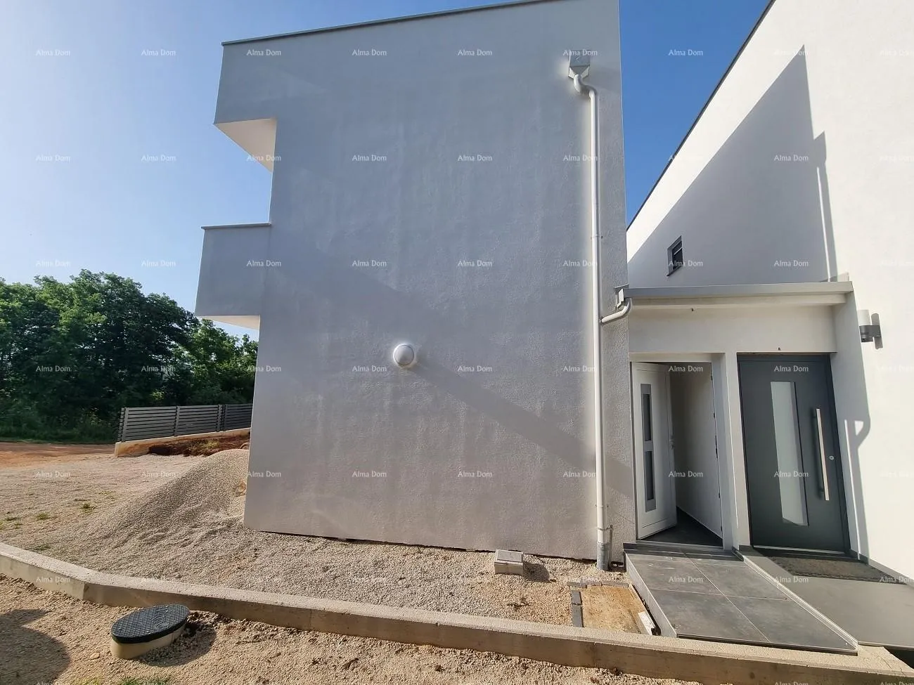 kuća moderna duplex kuća s krovnom terasom i panoramskim pogledom na more - slika 3