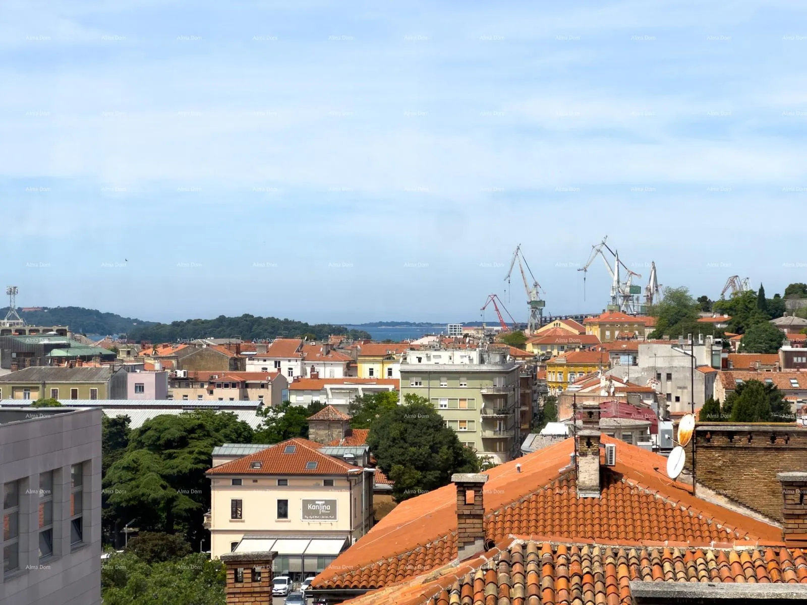 stan prodaja stana u centru s 4 stambene jedinice, pula! - slika 32