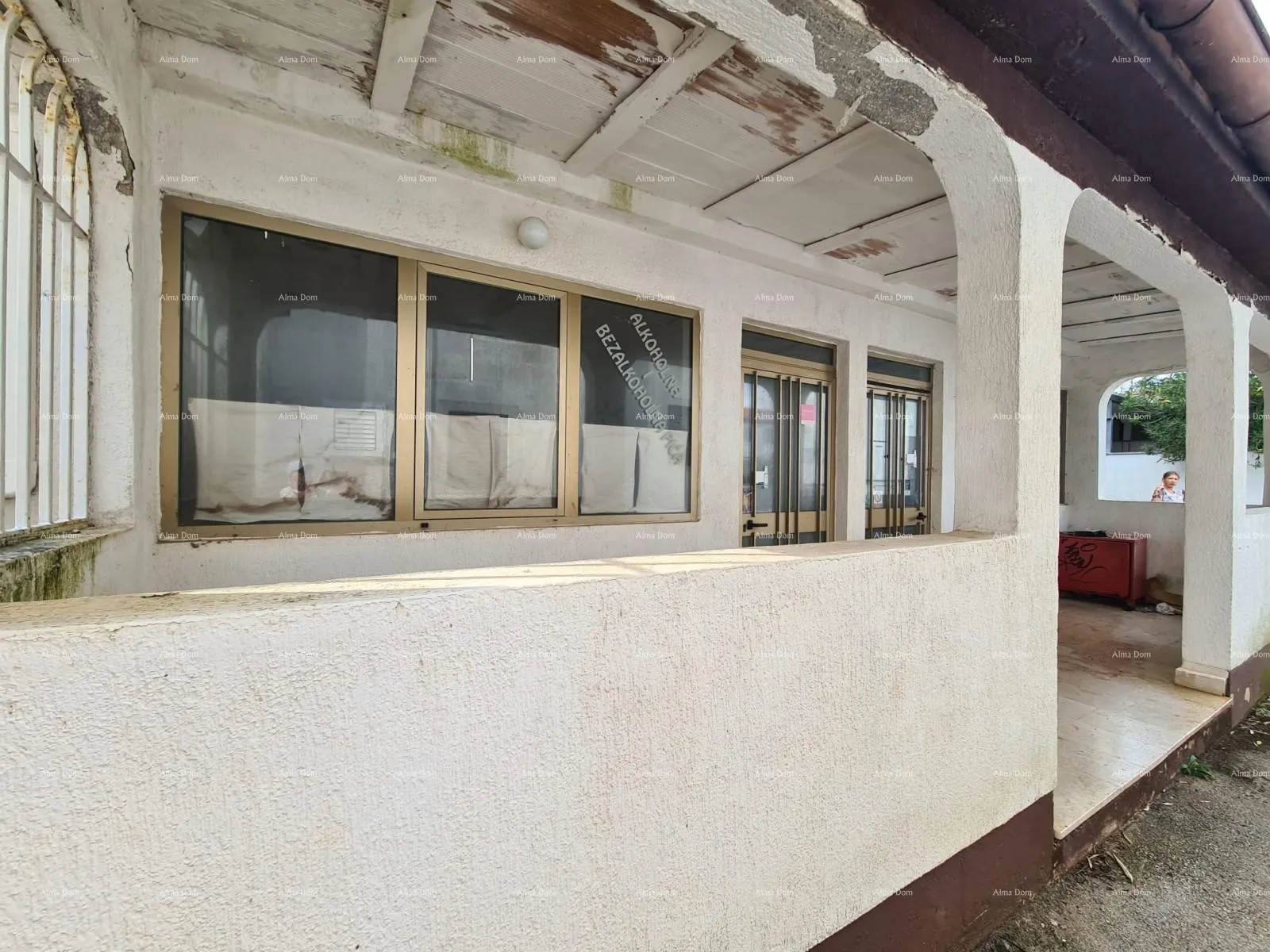 stan apartman u prizemlju zgrade - slika 3