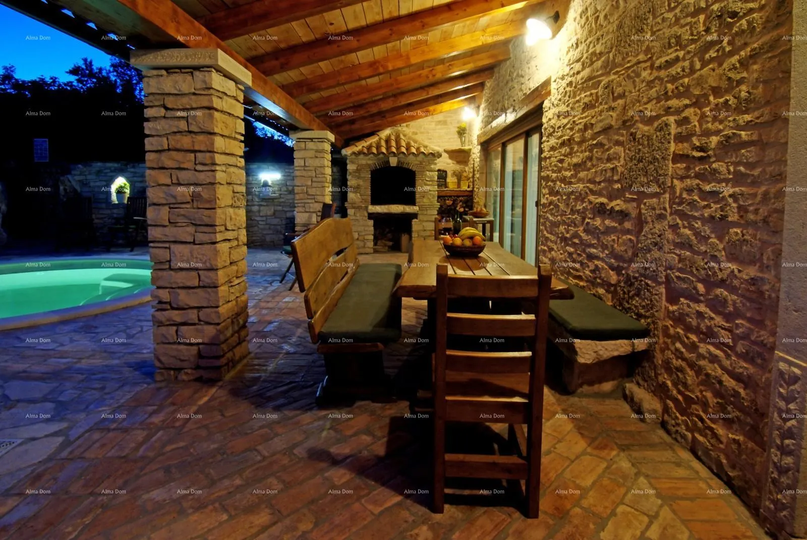 kuća predivna istarska kamena villa, blizina barbana. - slika 24