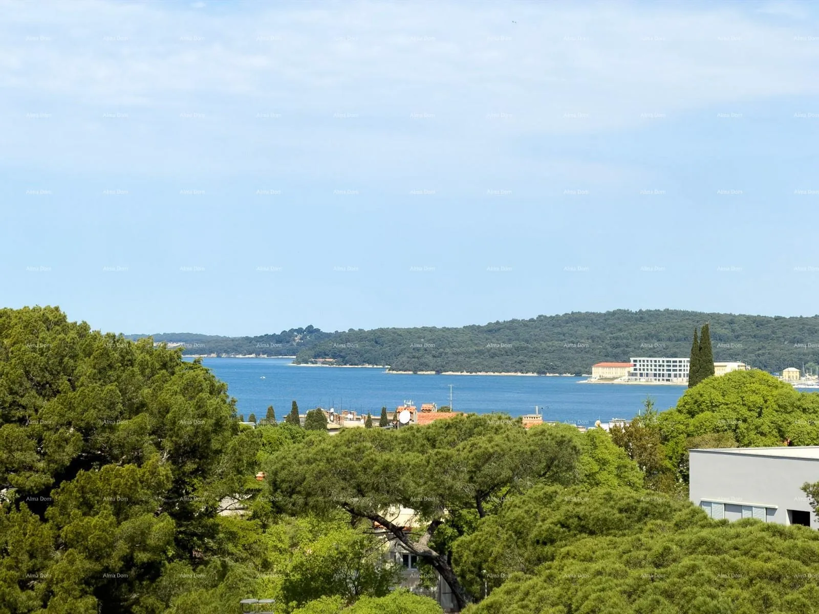 stan prodaja- stan s pogledom na more - dvije minute do šetnice lungomare, pula! - slika 17