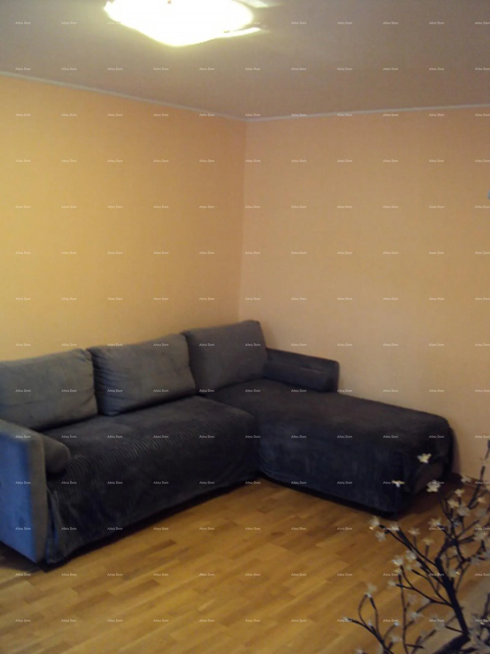 stan stan 75 m² u centru brtonigle - slika 5