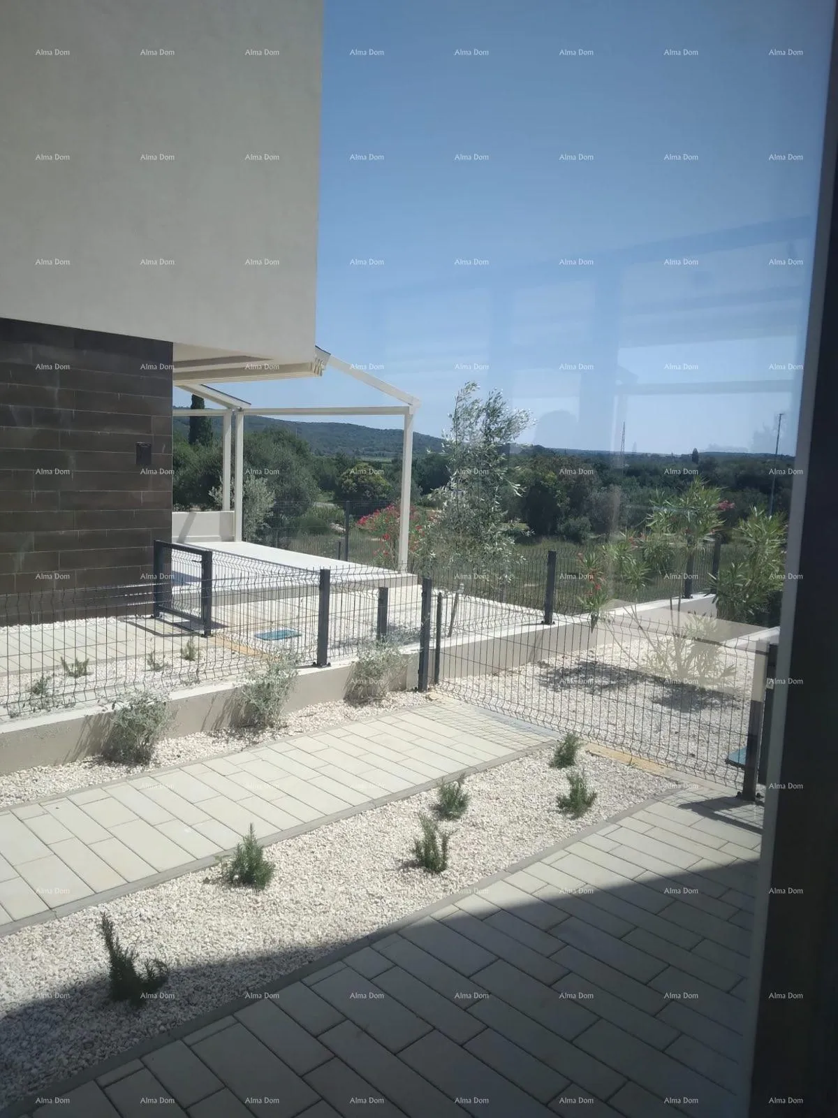 stan prodaja dvoetažnog stana s parkirnim mjestom i vrtom, rovinj! b1/b - slika 12