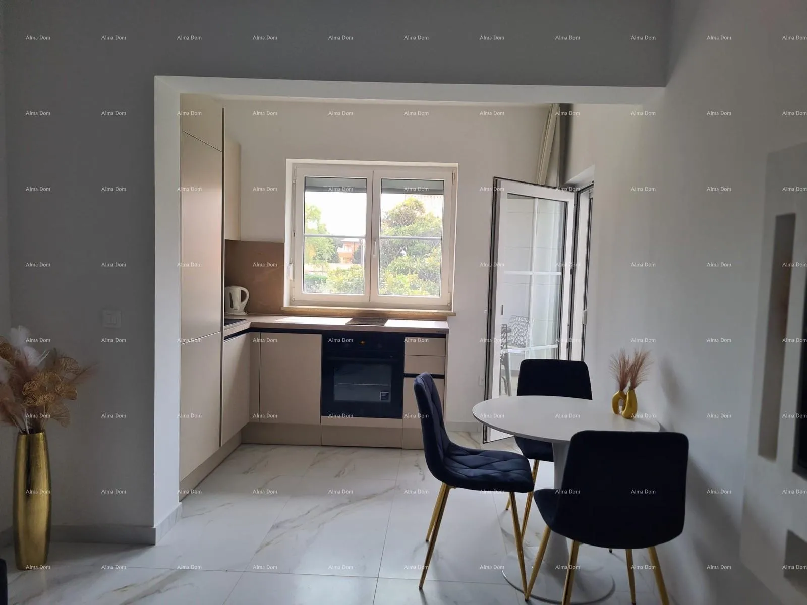 kuća medulin, kuća s ukupno 10 apartmana. fucane - slika 6