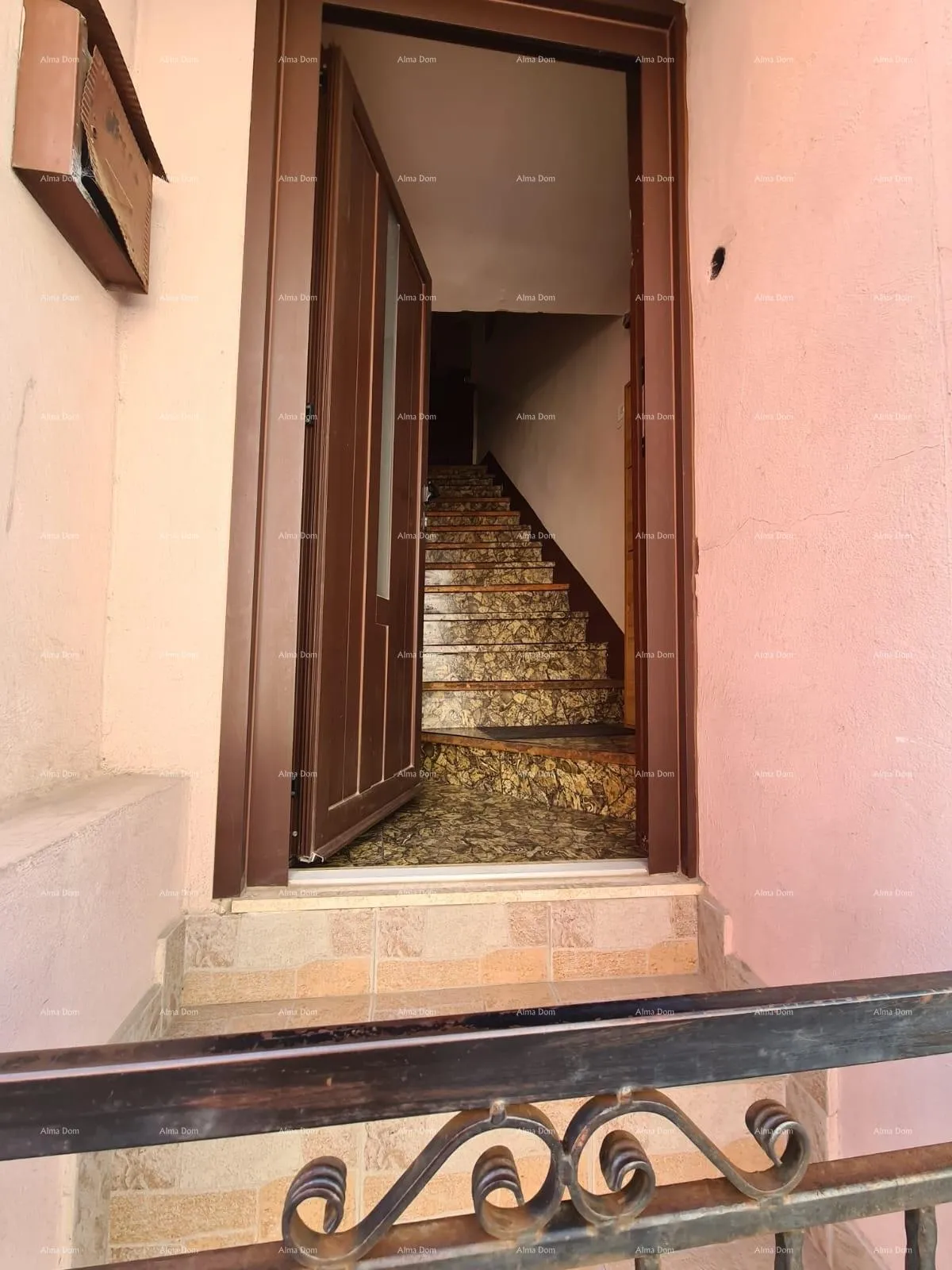 kuća kuća, centar buja, 106 m² - slika 30