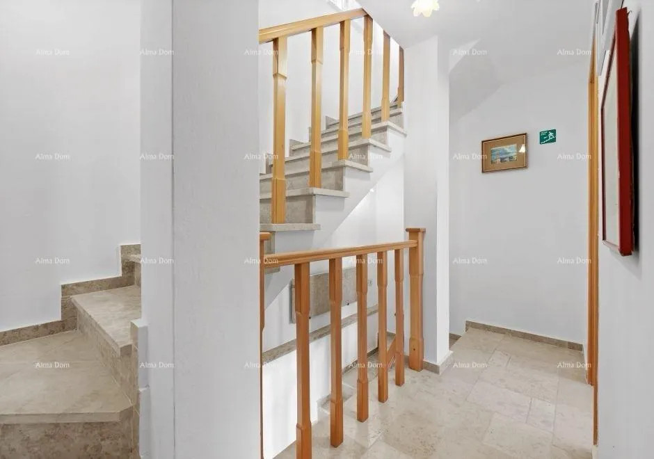 kuća prodaje se renovirana istarska kuća s bazenom – kanfanar, 208 m², dva objekta - slika 14