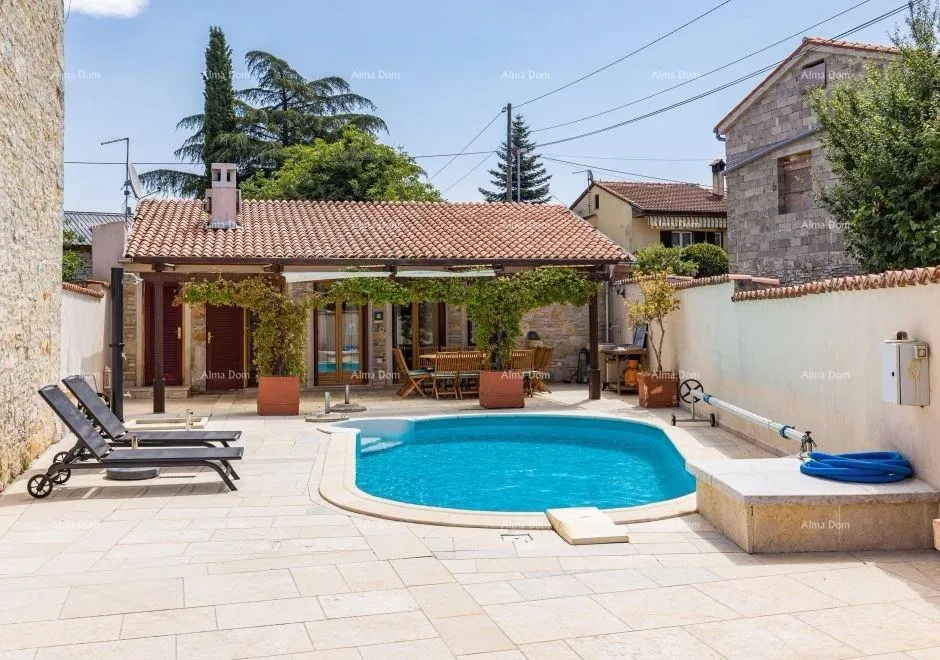 kuća prodaje se renovirana istarska kuća s bazenom – kanfanar, 208 m², dva objekta - slika 3