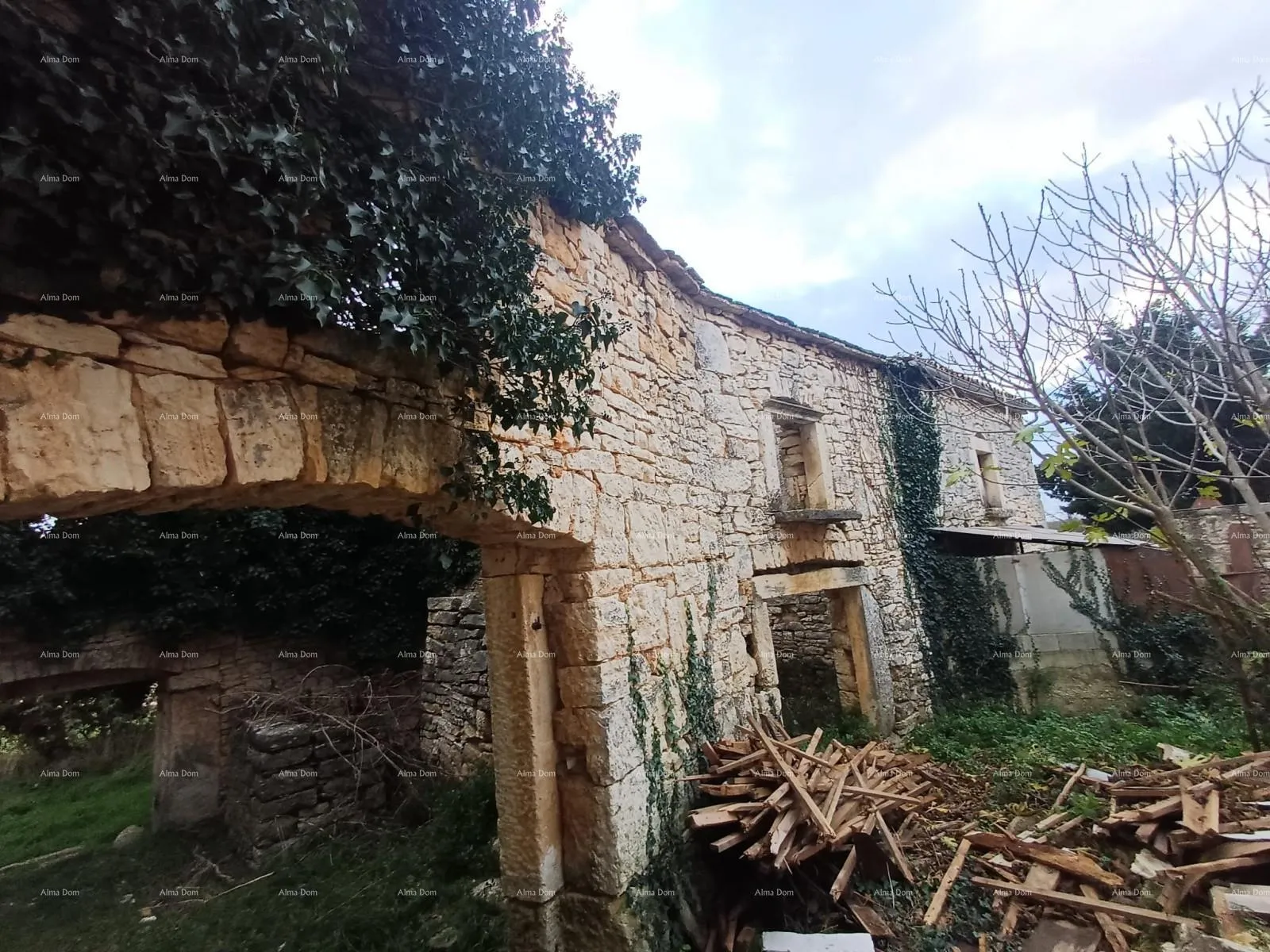 kuća marčana okolica, istarsko imanje s više kamenih kuća - slika 5