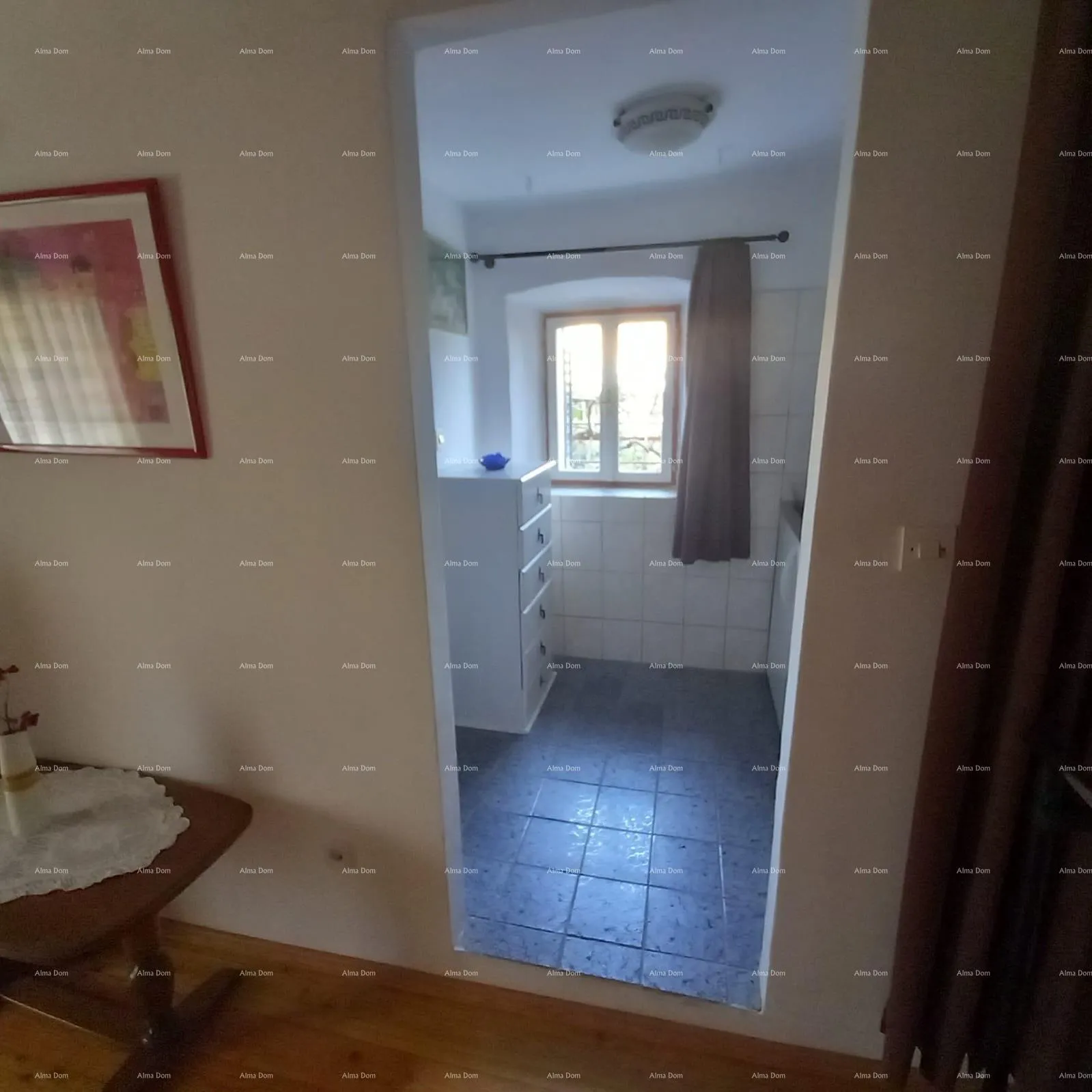kuća prostrana kuća u marčani s tri kata i vrtom-prodaja. - slika 29