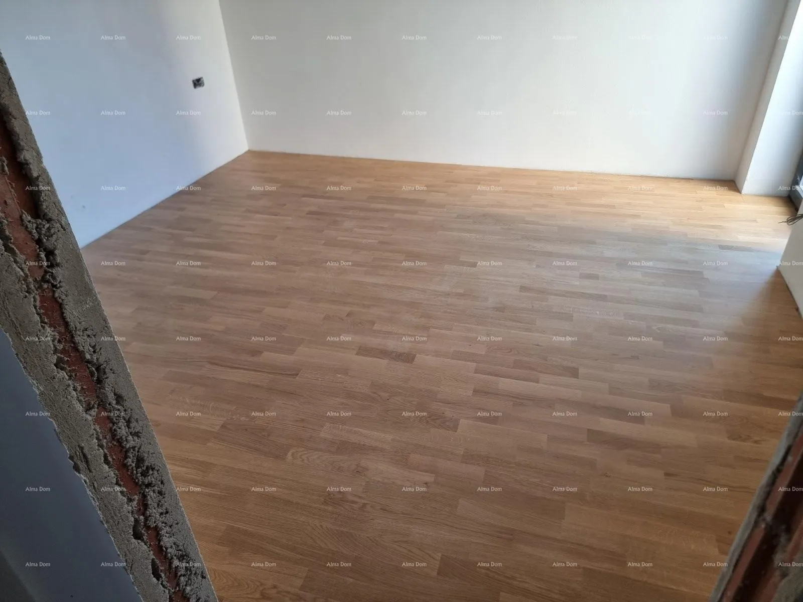 kuća prodaje se kuća s bazenom i pogledom na more – mirno selo raša - slika 8