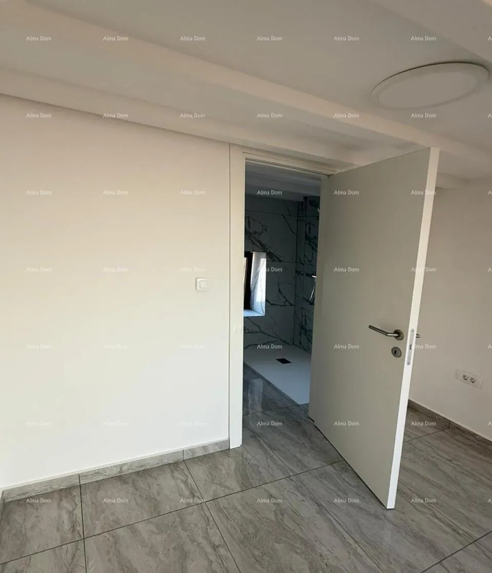 kuća poreč, renovirana kamena kuća s pogledom na more - slika 25