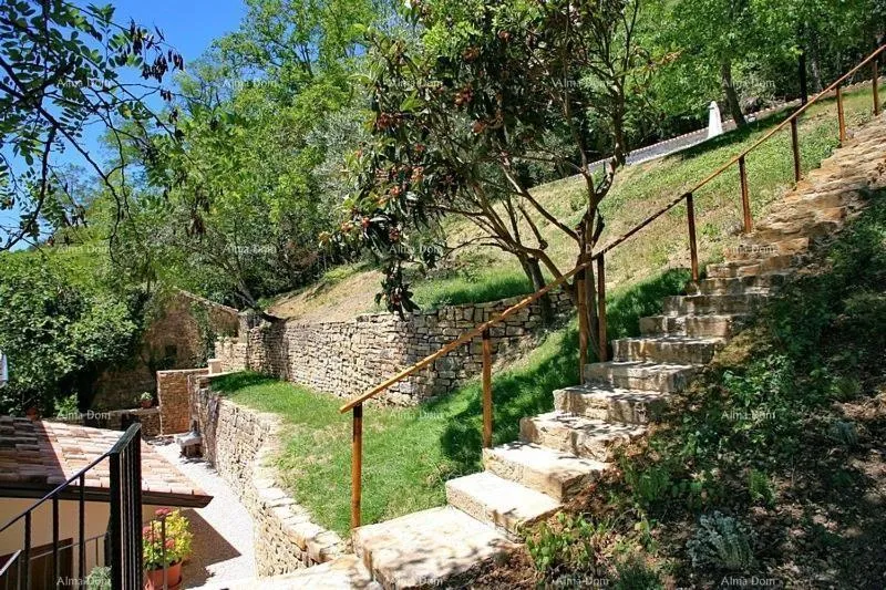 kuća kamena kuća sa bazenom i panoramskim pogledom. blizina livada. - slika 24