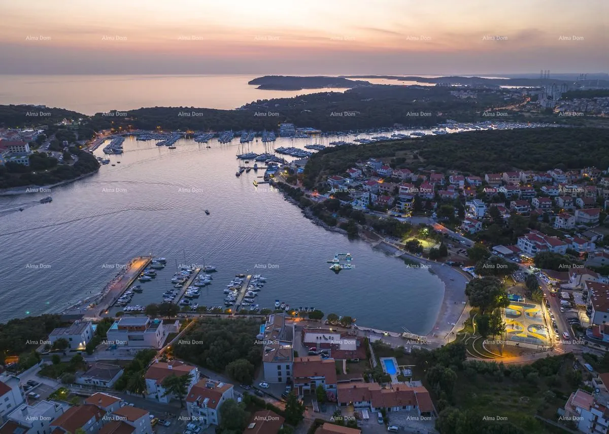 kuća prvi red do mora i plaže – kuća s bazenom i velikom okućnicom, pješčana uvala! - slika 8