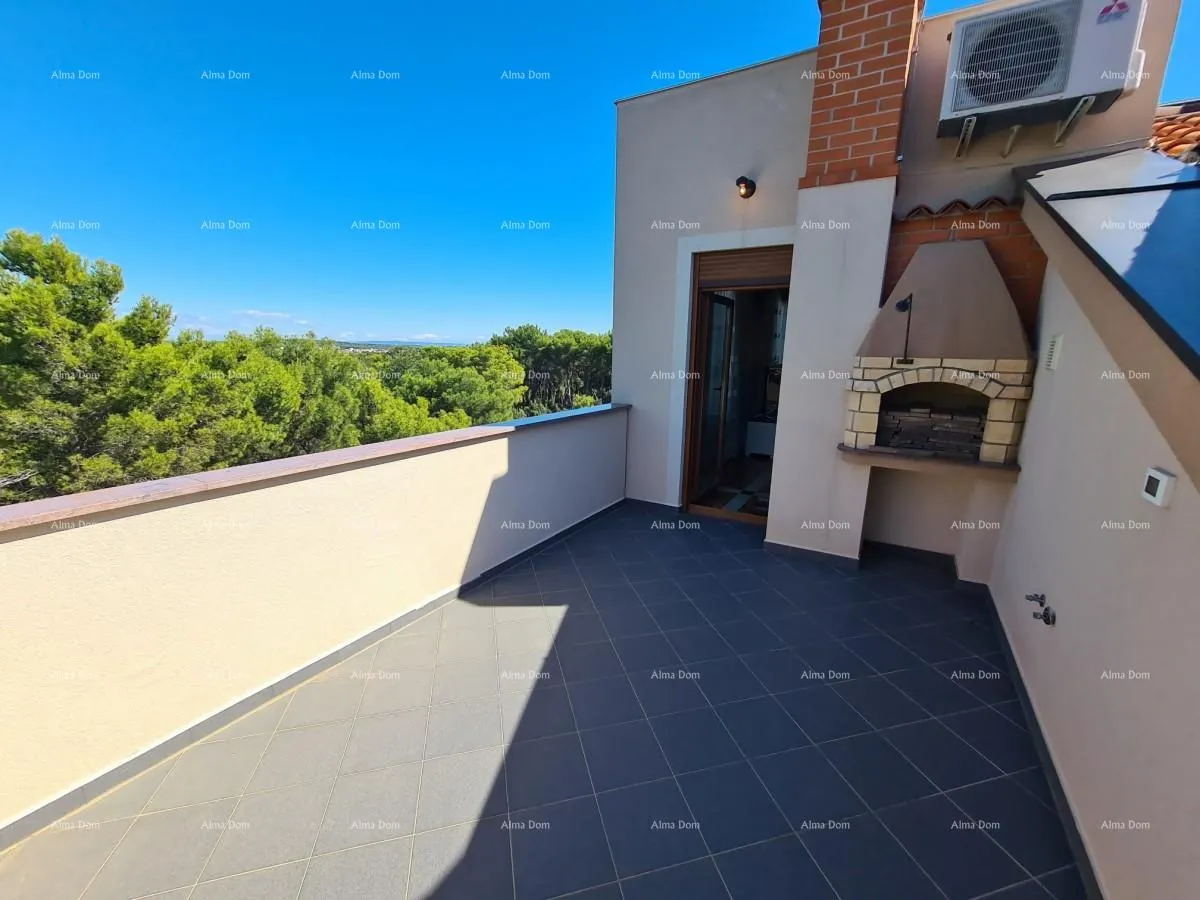 stan istra. premantura.troetažni stan s krovnom terasom! 100 metara do mora. - slika 39