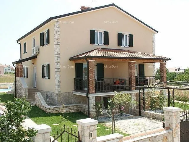 Kuća Dvojna kuća sa bazenom, Umag, okolica, Istra (B)