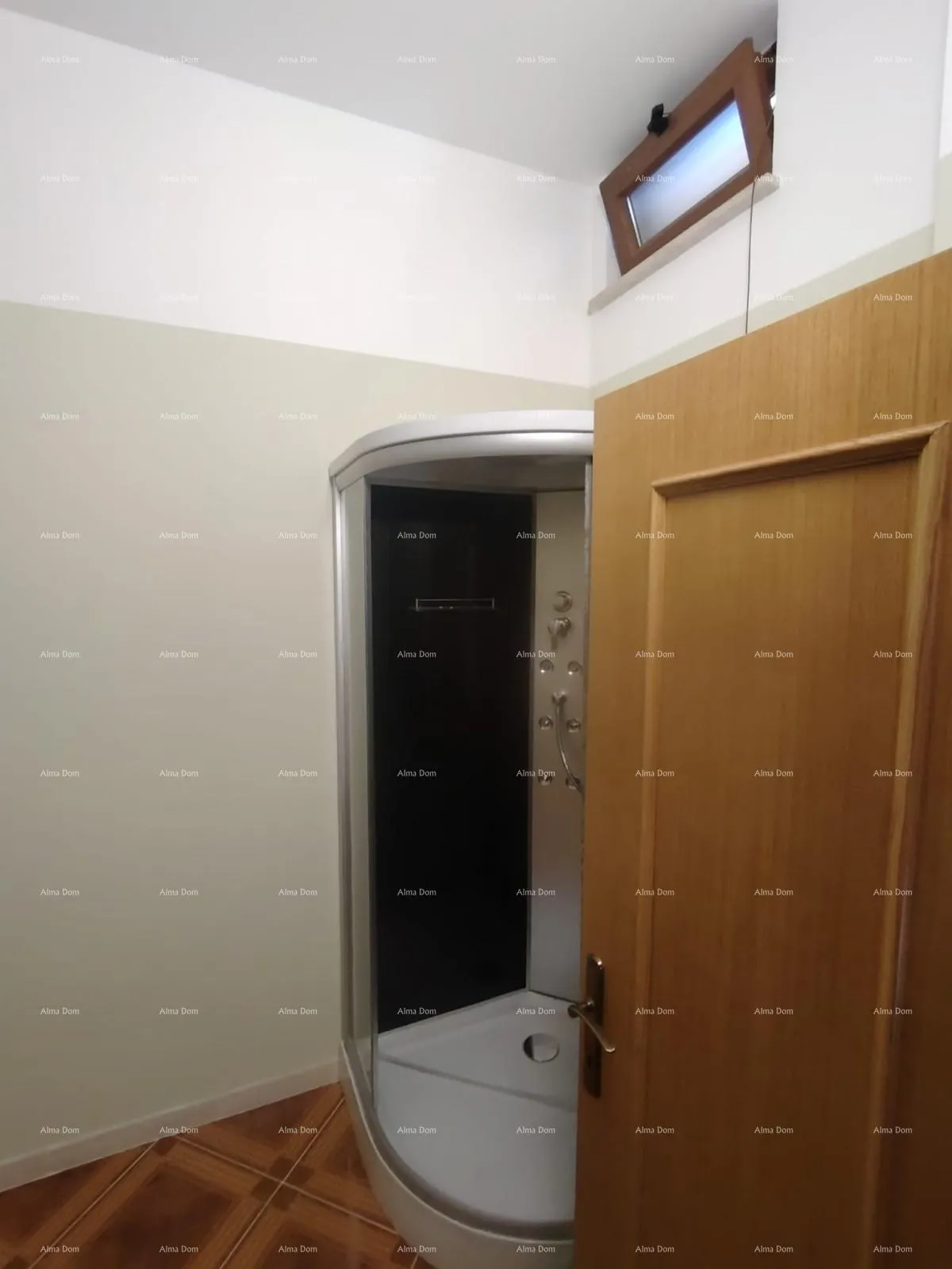 stan trosoban stan odmah do mora, premantura - slika 36