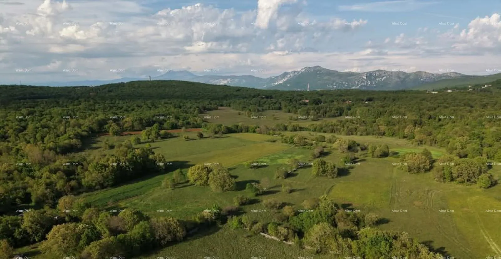građevinsko zemljište građevinsko zemljište, 1018 m² – labin - slika 2