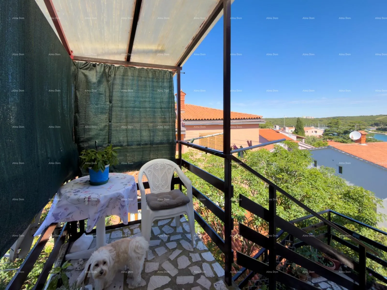 stan prodaje se stan u banjolama – 81 m², blizina mora - slika 1