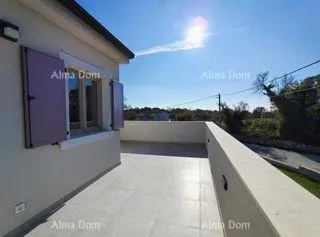 kuća prodaje se samostojeća kuća, 169 m2, s bazenom, marčana - slika 4
