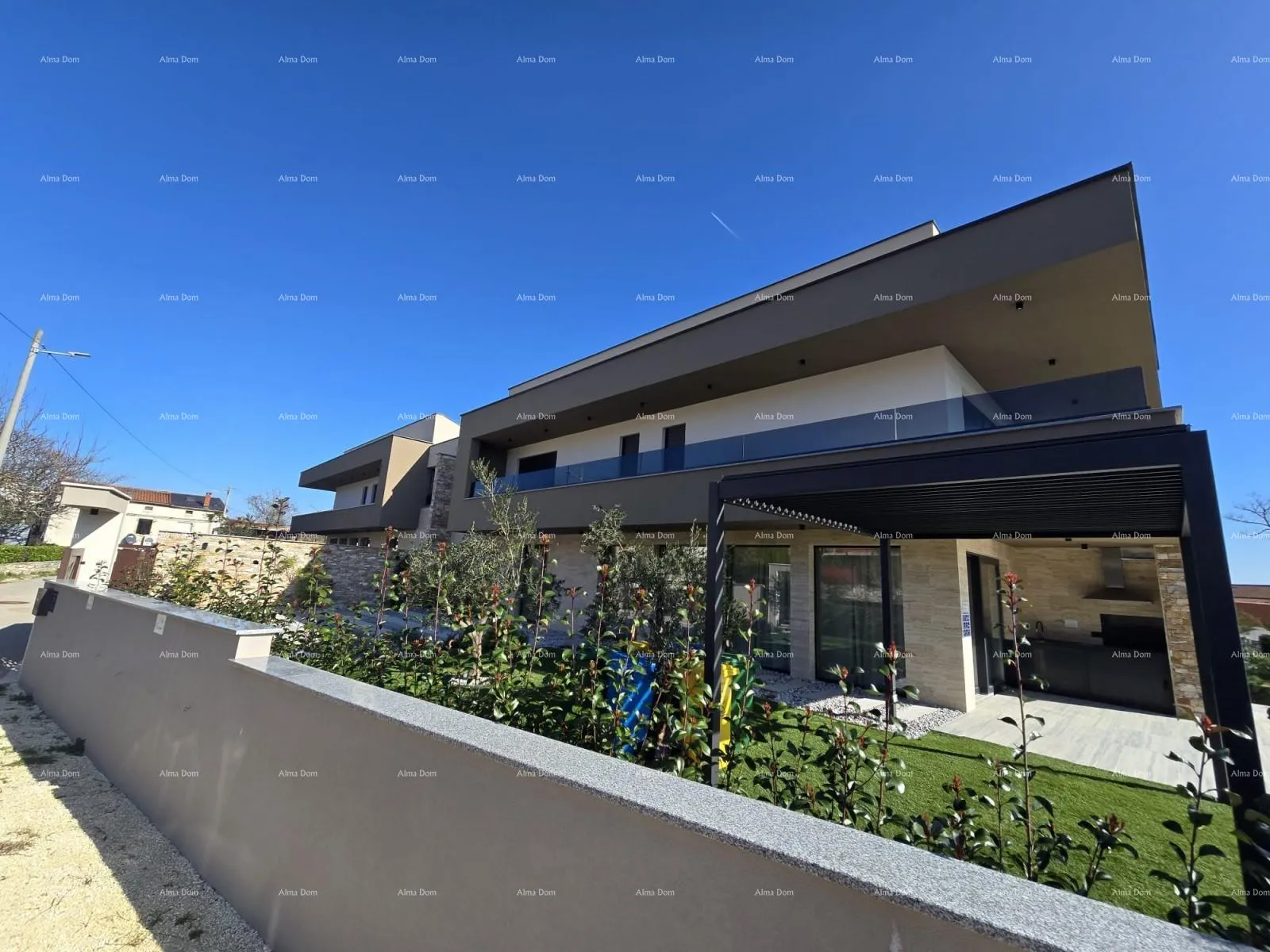 kuća moderna villa s bazenom i saunom, marčana! - slika 33