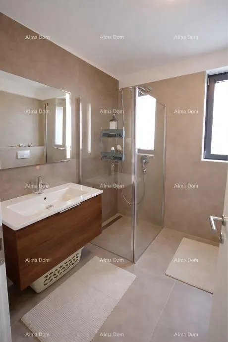 stan stan u poreču – 79,88 m², blizina mora i centra - slika 10